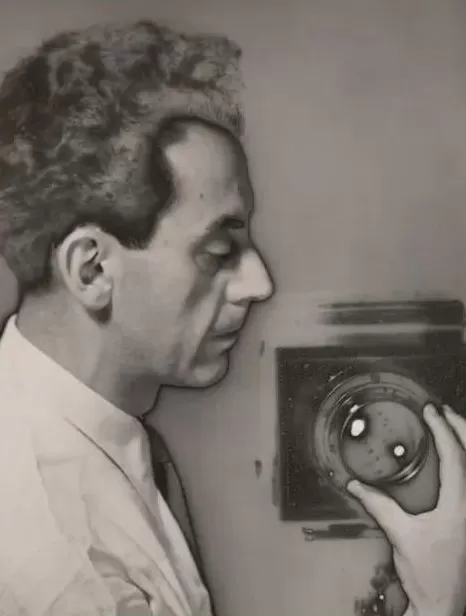 他是个画家，但靠摄影谋生-第1张图片-