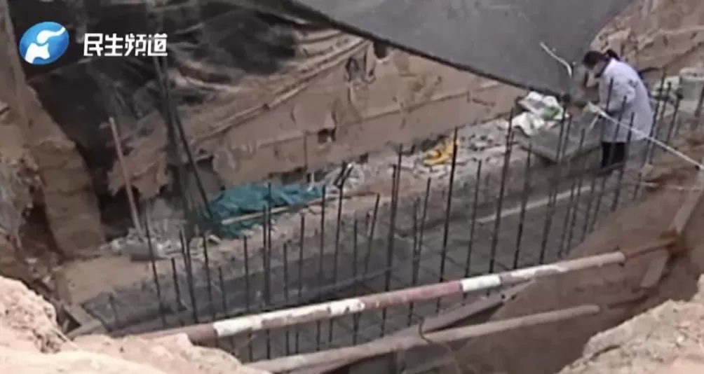 深夜，变态邻居又开始了……-第25张图片-