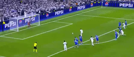 体坛联播｜皇马枪手欧冠开门红，中国女网比利·简·金杯出局-第5张图片-