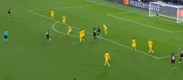 体坛联播｜皇马枪手欧冠开门红，中国女网比利·简·金杯出局-第11张图片-