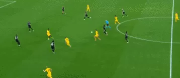 体坛联播｜皇马枪手欧冠开门红，中国女网比利·简·金杯出局-第10张图片-