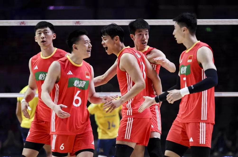 体坛联播｜皇马枪手欧冠开门红，中国女网比利·简·金杯出局-第20张图片-