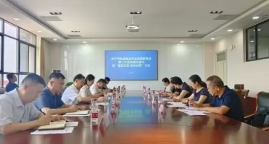 从“轻症通报”到72小时无进展,济宁校园食品安全事件为何“捂”得这么紧?-第5张图片- 从“轻症通报”到72小时无进展,济宁校园食品安全事件为何“捂”得这么紧?-第5张图片-