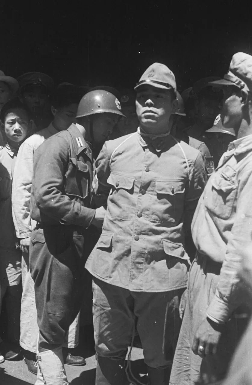 上海摄影师康正平后人捐赠一批80年前抗战胜利和名人照片-第6张图片-