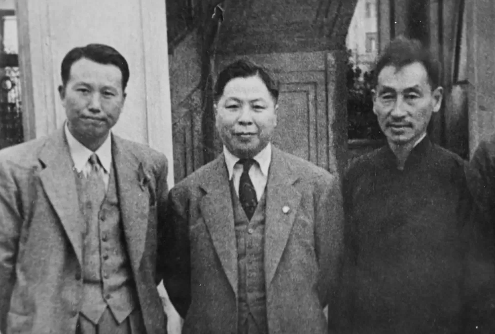 上海摄影师康正平后人捐赠一批80年前抗战胜利和名人照片-第11张图片-