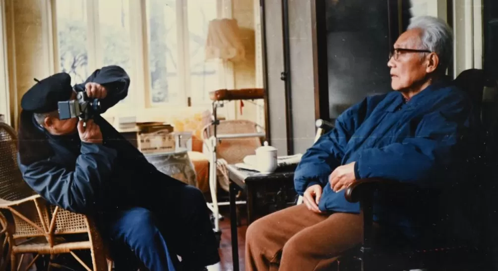 上海摄影师康正平后人捐赠一批80年前抗战胜利和名人照片-第14张图片-