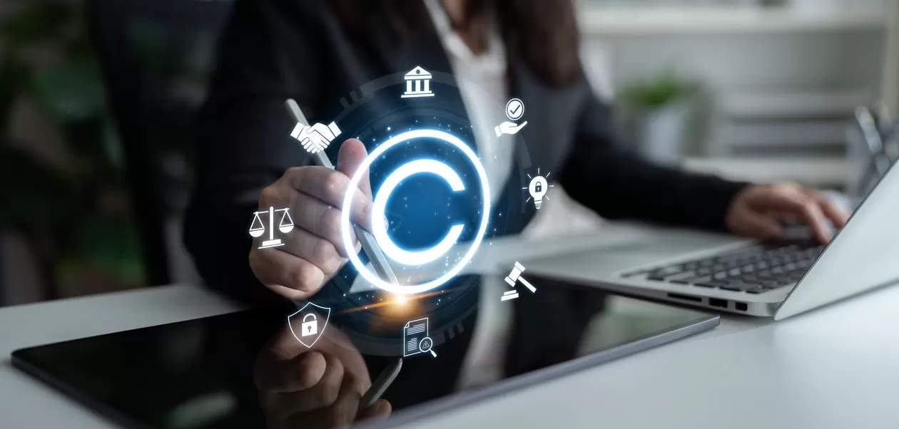 迪士尼等影视巨头将矛头对准“海螺AI”，MiniMax要正视版权问题了-第1张图片-