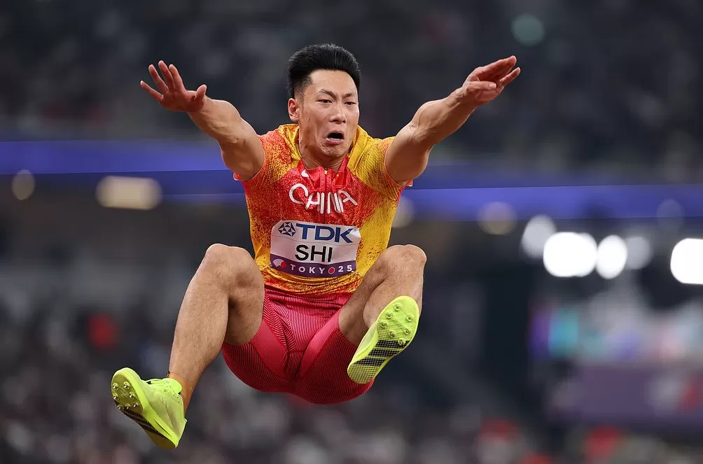 8米33！世锦赛跳远摘铜，石雨豪找回曾经一飞冲天的自己-第5张图片-