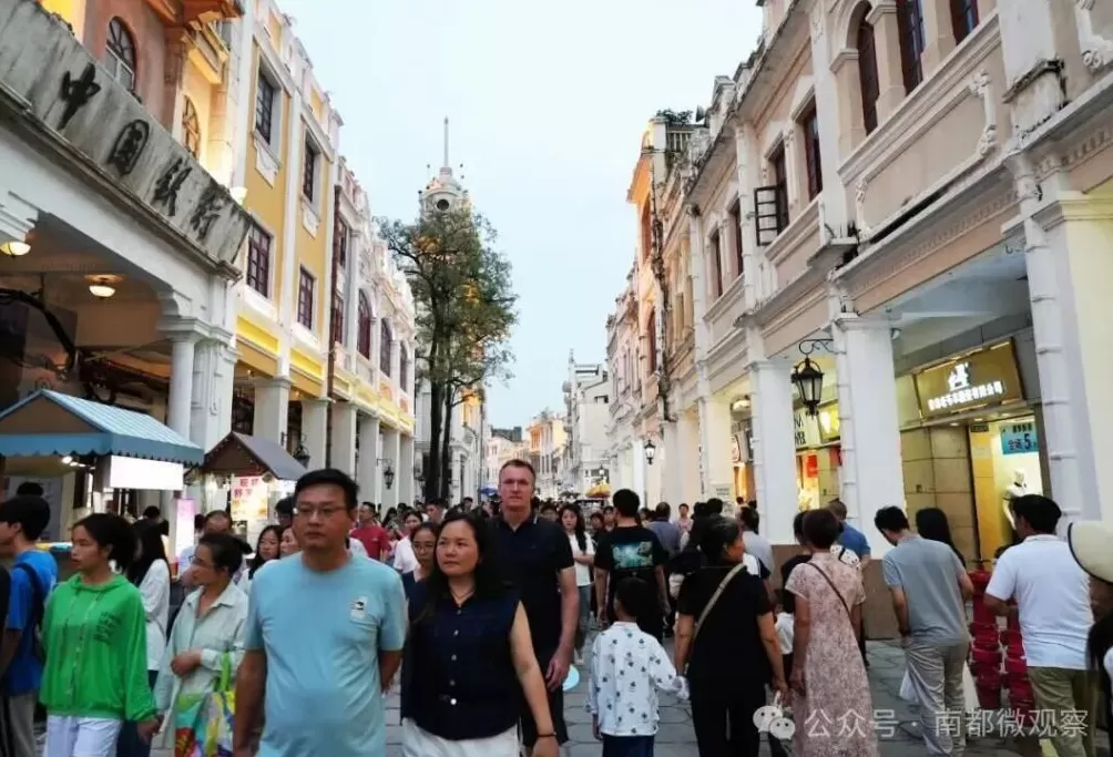 中山百年老街归来，还是最初那张脸！-第1张图片-