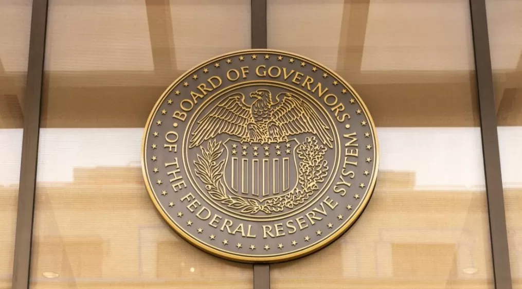 时隔9个月美联储再降息！美股盘中巨震，中国资产大涨-第1张图片-