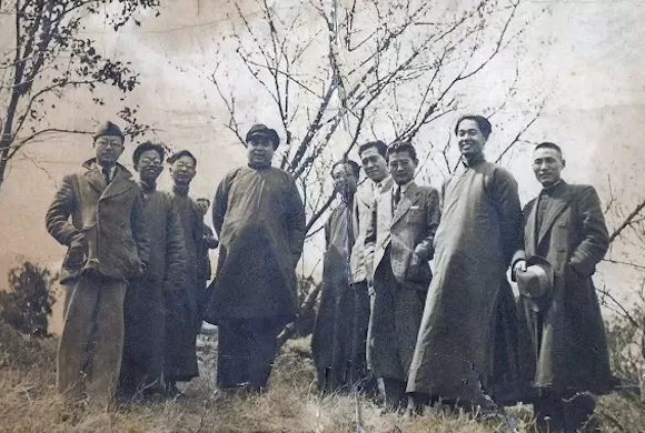 张文元的“漫画抗战”与“国画抗战”-第2张图片-