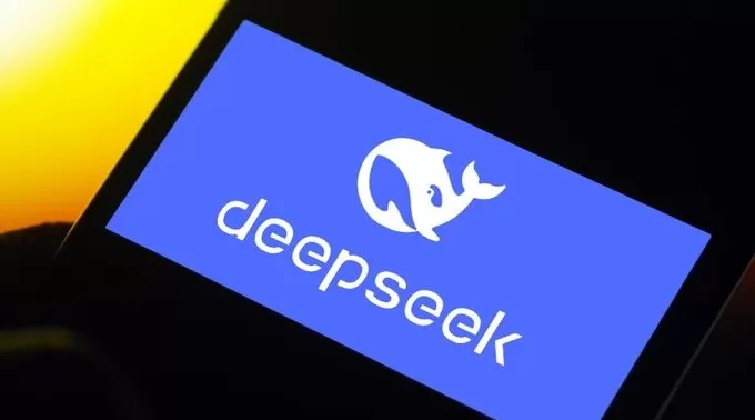 DeepSeek论文登上《自然》封面，R1成为首个严格学术审查大模型-第1张图片-