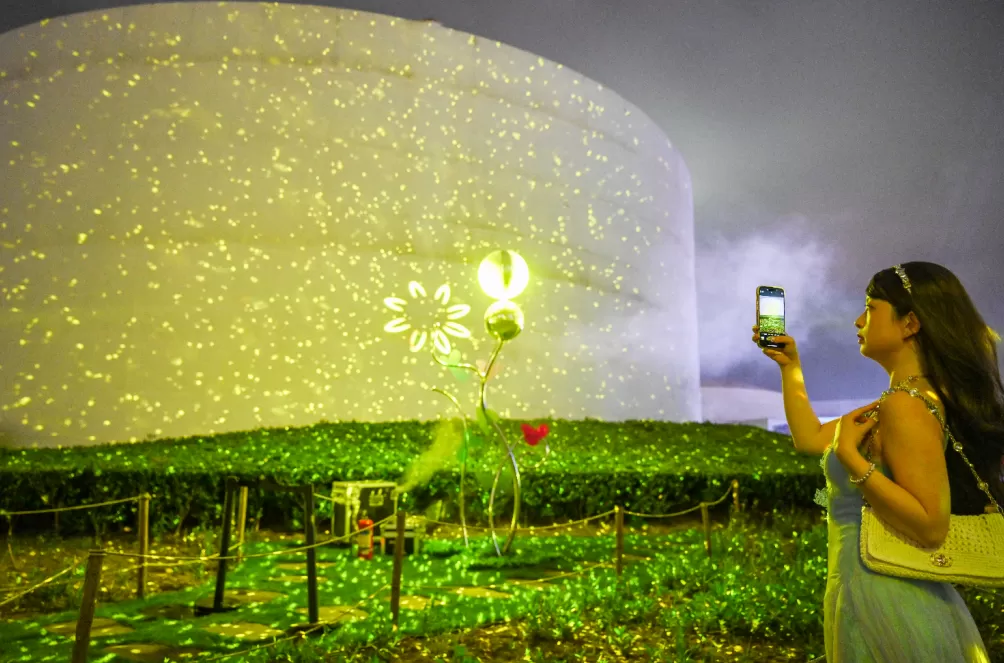 上海国际光影节：三千平方米裸眼3D投影秀照亮西岸穹顶，全球218件光影佳作齐亮相-第8张图片-