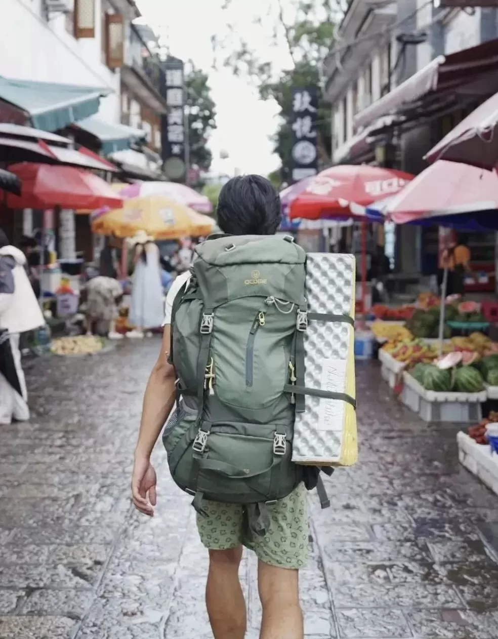 流浪者赵典：32岁，海归硕士，放弃高薪工作只为做回自己-第1张图片-