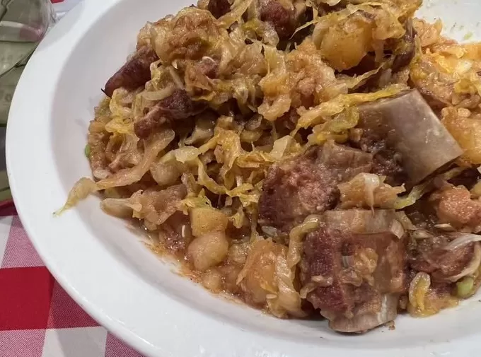 罗永浩“停战”后，西贝紧急培训厨师-第1张图片-