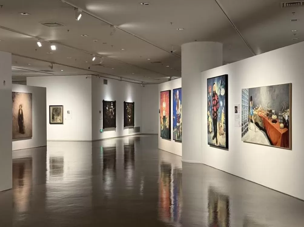 重温中国油画三十年：靳尚谊等几代油画家作品上海展出-第7张图片-