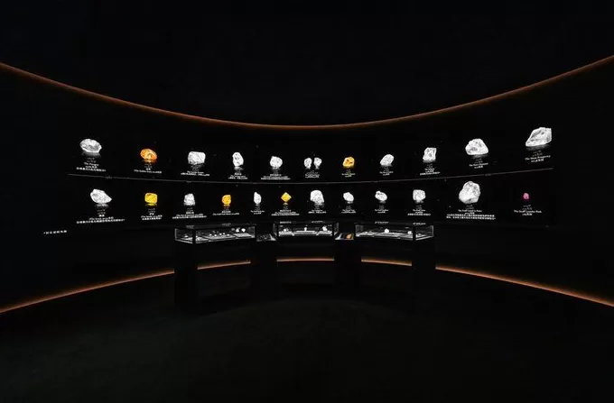 从珍稀原石到珠宝盒：“名钻之王”格拉夫在上海讲述65年历史-第4张图片-