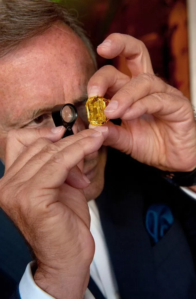 从珍稀原石到珠宝盒：“名钻之王”格拉夫在上海讲述65年历史-第7张图片-