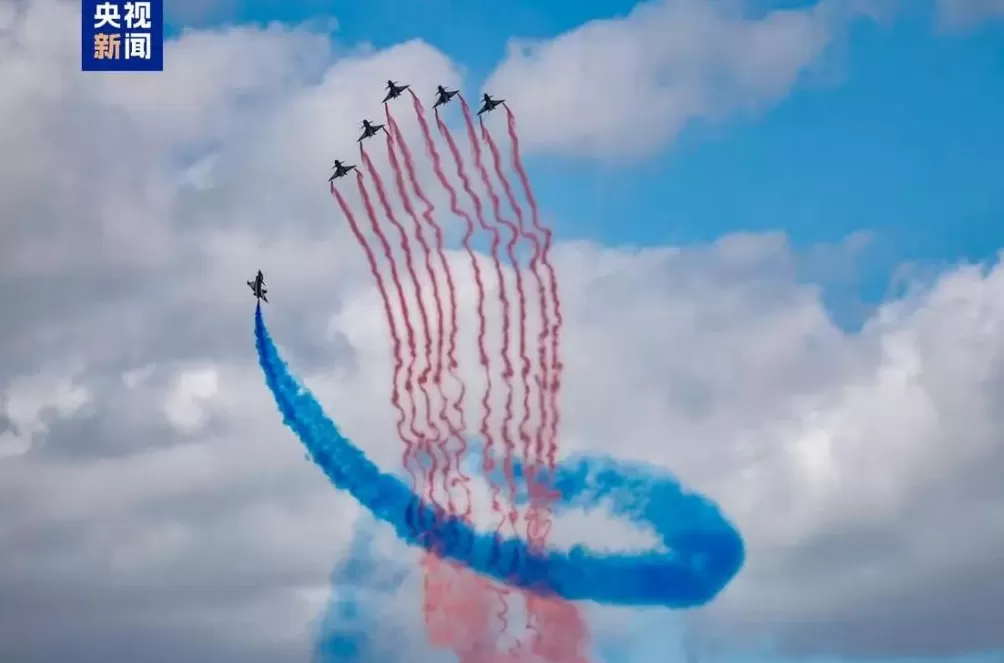 空警-500和歼-20同框，长春航展第一波高清大图来了-第3张图片-