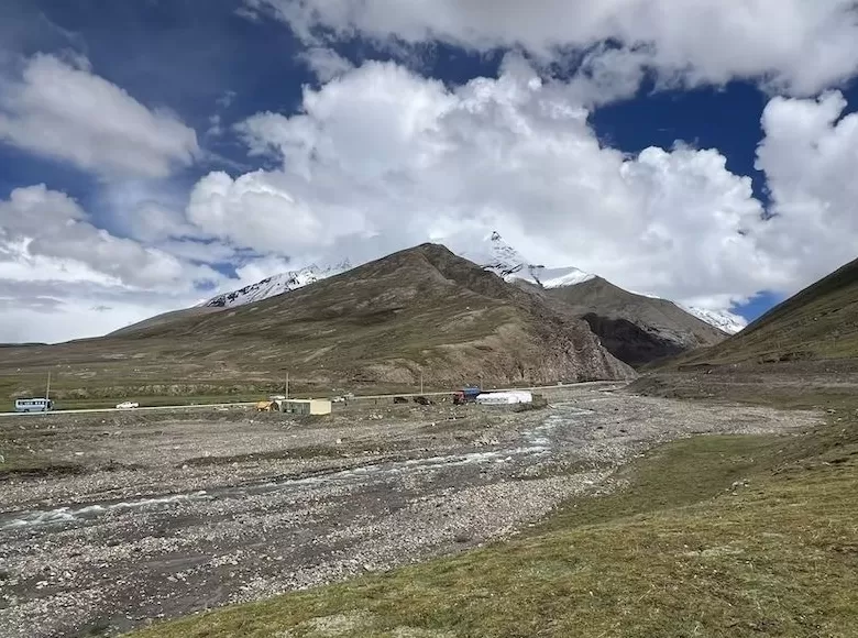 蔡国强的烟花放到喜马拉雅山脉上-第5张图片-