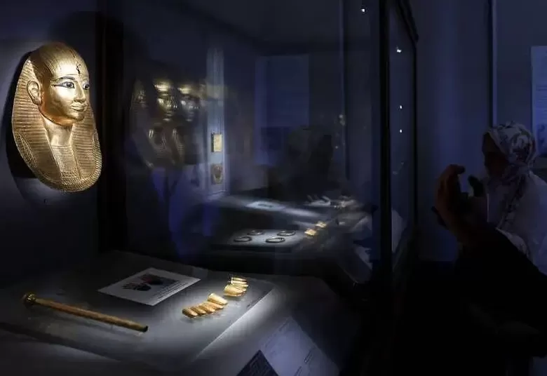 3000年历史的法老金手镯被盗：已被熔毁，系修复专家监守自盗，销售所得不到3万元-第2张图片-