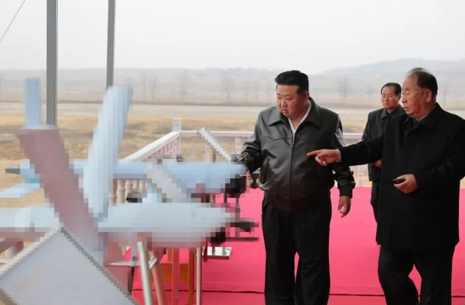 朝鲜大方展示新型无人机，金正恩很满意，还特别提到AI-第8张图片-