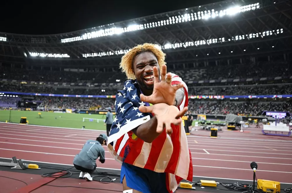 体坛联播｜樊振东德国杯首秀获胜晋级，花滑奥运资格赛打响-第3张图片-