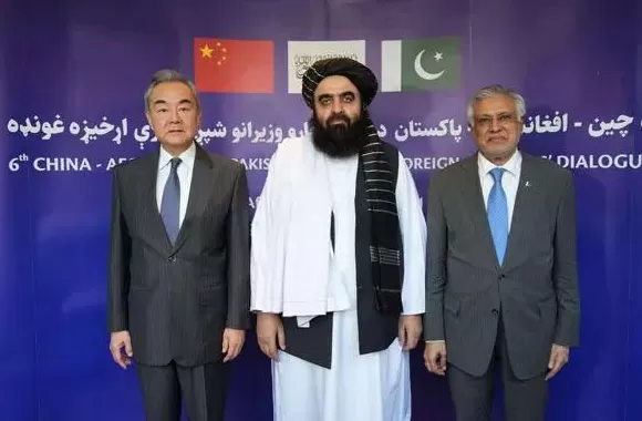 “它离中国很近！”特朗普叫嚷要拿回阿富汗空军基地-第3张图片-