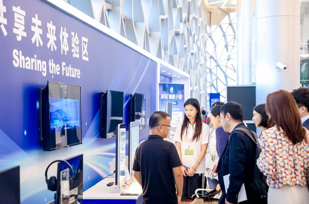 侧记｜开幕首日，浦江创新论坛会场内外的科技“时空观”-第4张图片-