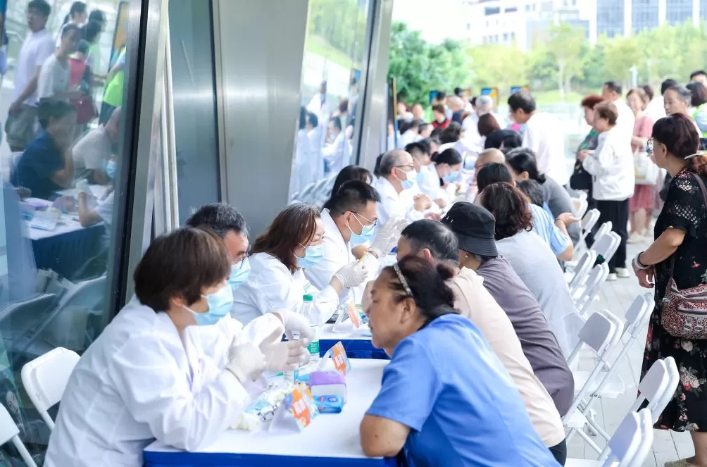 十年来,上海5岁儿童乳牙患龋率、12岁儿童恒牙患龋率下降11%、7%-第1张图片- 十年来,上海5岁儿童乳牙患龋率、12岁儿童恒牙患龋率下降11%、7%-第1张图片-