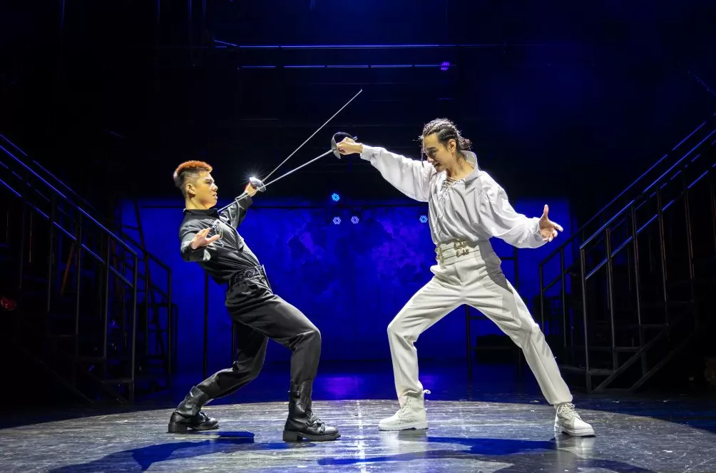 人艺新版《哈姆雷特》：仅以复仇为主题，或许已缺乏当下性-第5张图片-