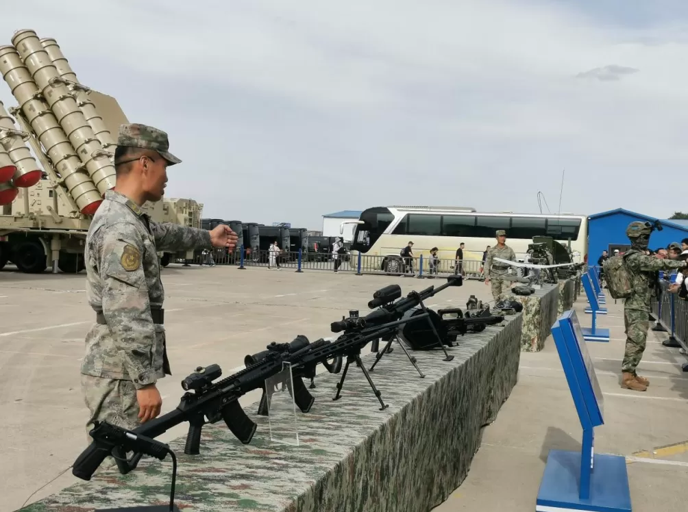 多图｜空降步兵战车、自行迫榴炮……“空降利刃”集中亮相长春航展-第12张图片-