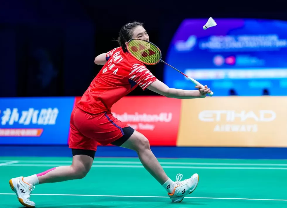 体坛联播｜C罗再刷生涯进球纪录，十人曼联赢球保阿莫林帅位-第17张图片-