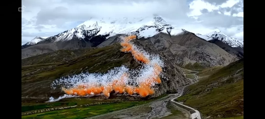 高原烟花秀引争议，植物学家：生态一旦破坏，需几十甚至上百年恢复-第2张图片-