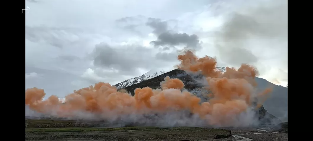 高原烟花秀引争议，植物学家：生态一旦破坏，需几十甚至上百年恢复-第3张图片-