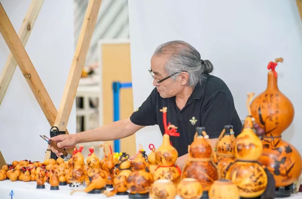 诗仙“李白”当考官，长三角青少年传统知识大赛选出100名小达人-第5张图片-