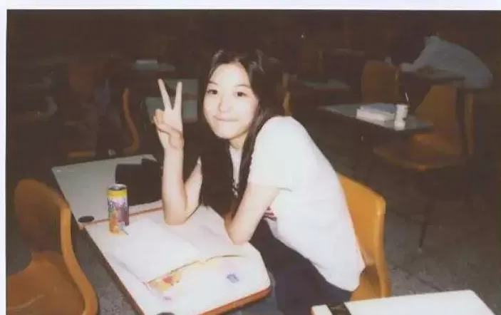 全智贤彻底不装了？塌房其实早有迹可循……-第10张图片-