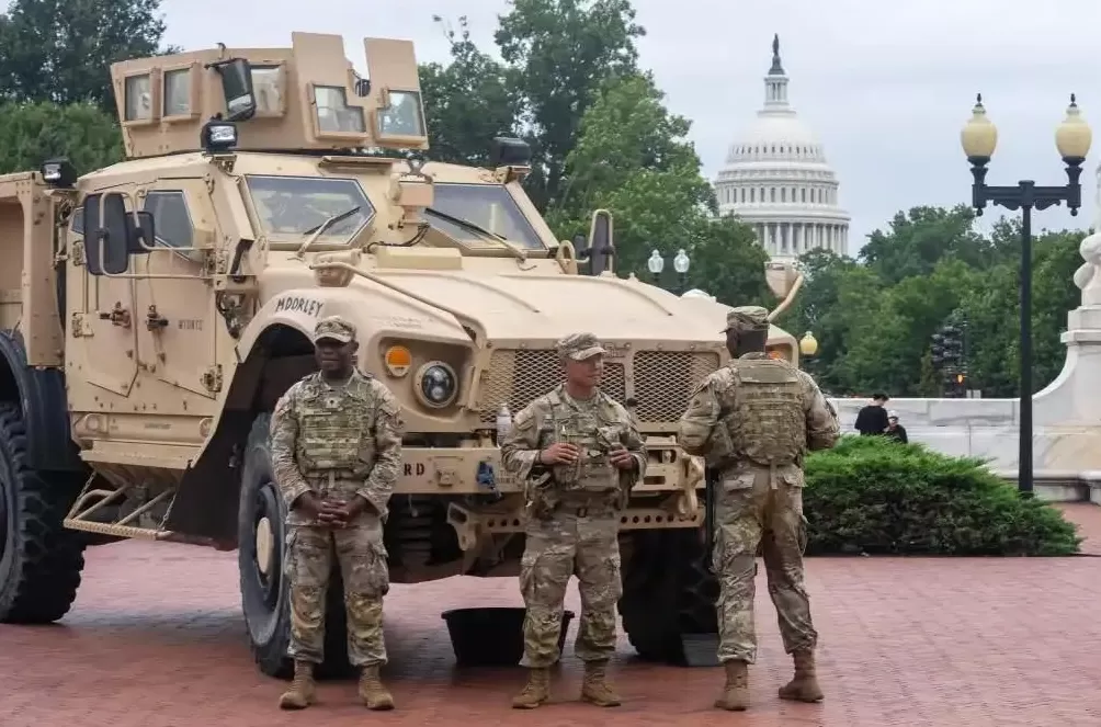 美国都要撕裂成两半了,特朗普还高呼要“战斗”-第3张图片- 美国都要撕裂成两半了,特朗普还高呼要“战斗”-第3张图片-