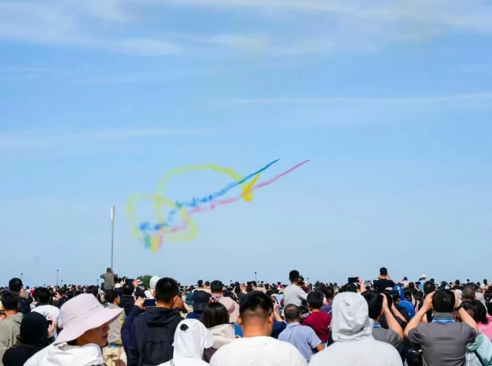 翱翔长空｜“航展+”赋能解锁城市文旅与产业融合新图景-第4张图片-