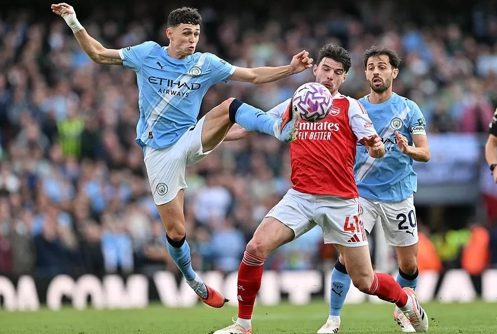 连曼城也摆起了大巴，瓜迪奥拉怎么也背叛了自己-第8张图片-