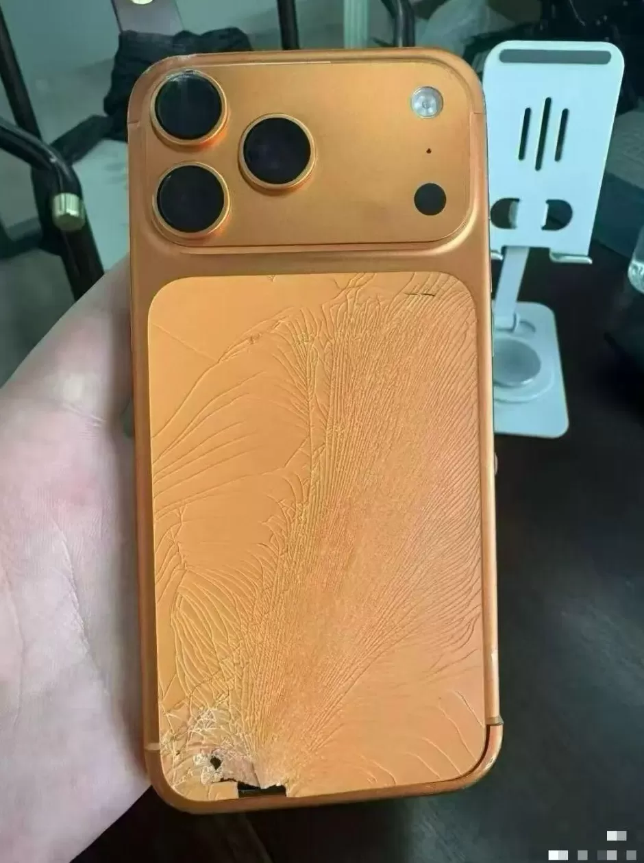 第一批入手iPhone新机的用户已经“翻车了”-第4张图片- 第一批入手iPhone新机的用户已经“翻车了”-第4张图片-