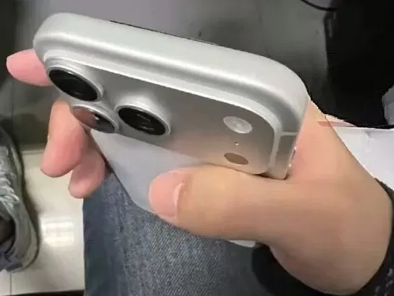 第一批入手iPhone新机的用户已经“翻车了”-第7张图片- 第一批入手iPhone新机的用户已经“翻车了”-第7张图片-