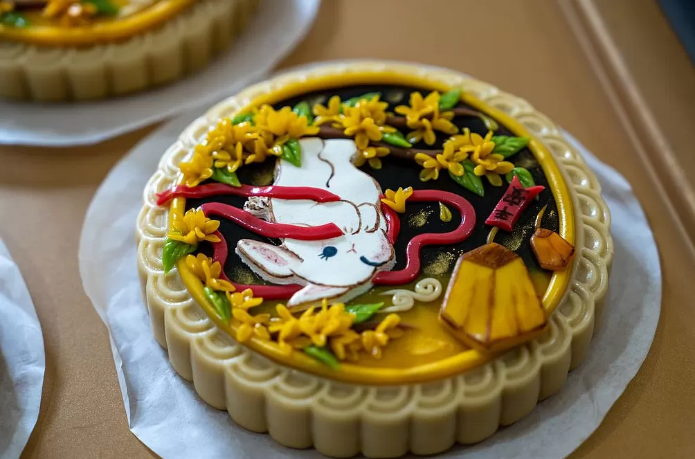 城事｜中秋未至月饼先“战” ，新老玩家激斗百亿市场-第8张图片-