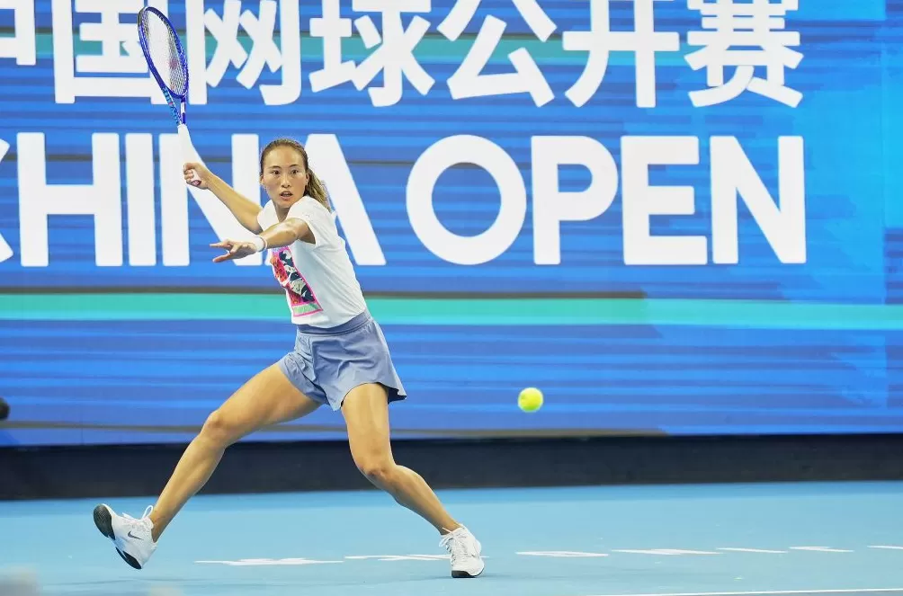 体坛联播｜登贝莱荣膺2025金球奖，辽宁男篮辟谣出售球队-第6张图片-