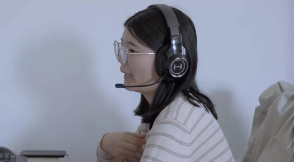 接住电话那端的情绪:上海心理热线的接线志愿者们-第5张图片- 接住电话那端的情绪:上海心理热线的接线志愿者们-第5张图片-