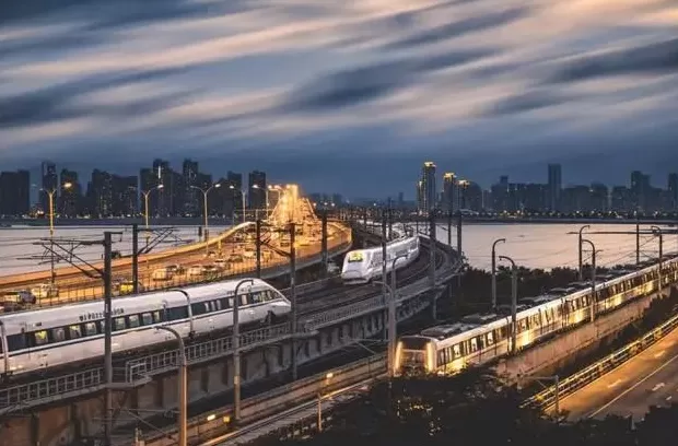 “市市通高铁”的政绩竞赛，该降温了-第1张图片-