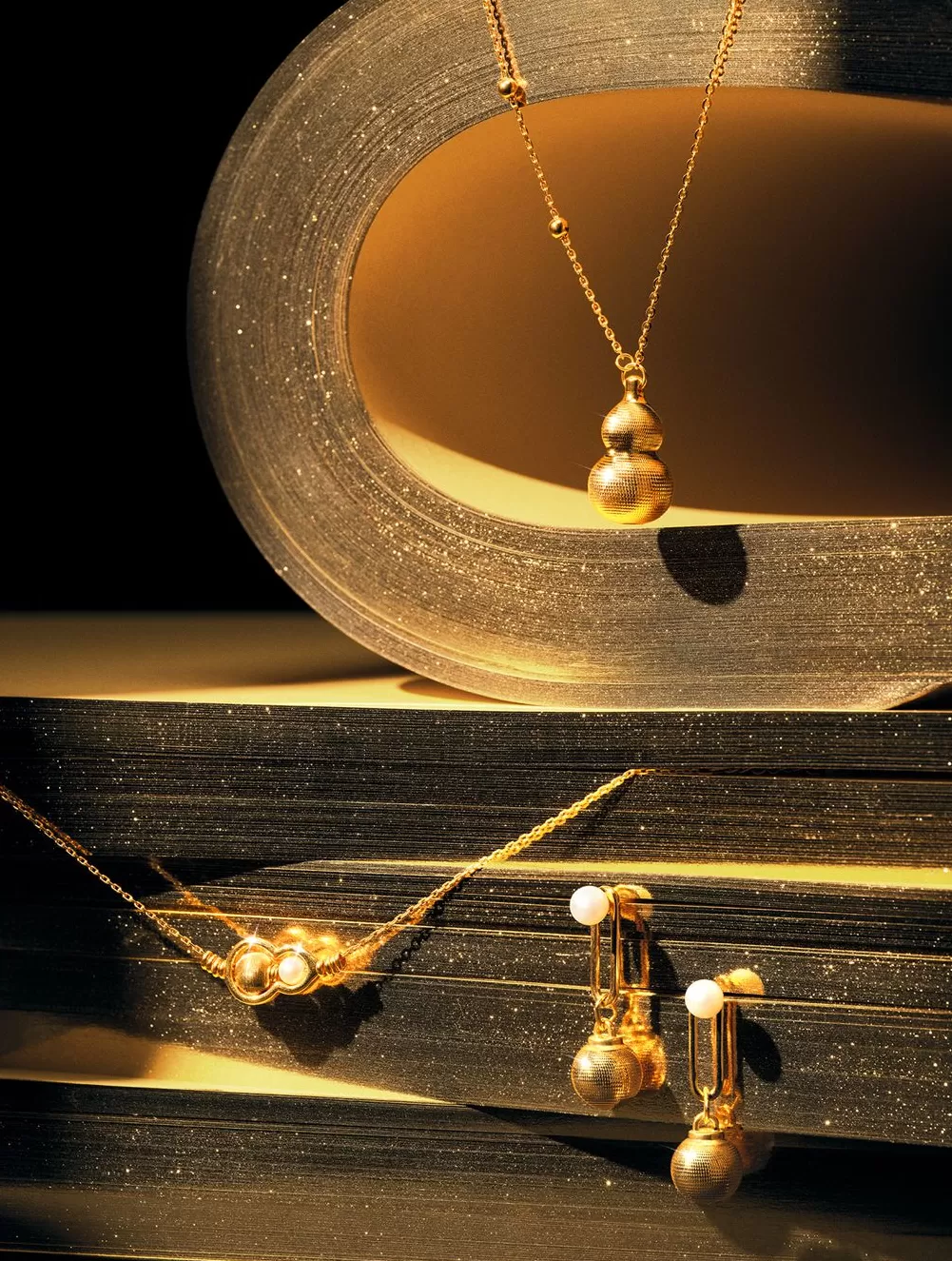 黄金钻石珍宝都赶中秋的趟|是日美好事物-第8张图片- 黄金钻石珍宝都赶中秋的趟|是日美好事物-第8张图片-