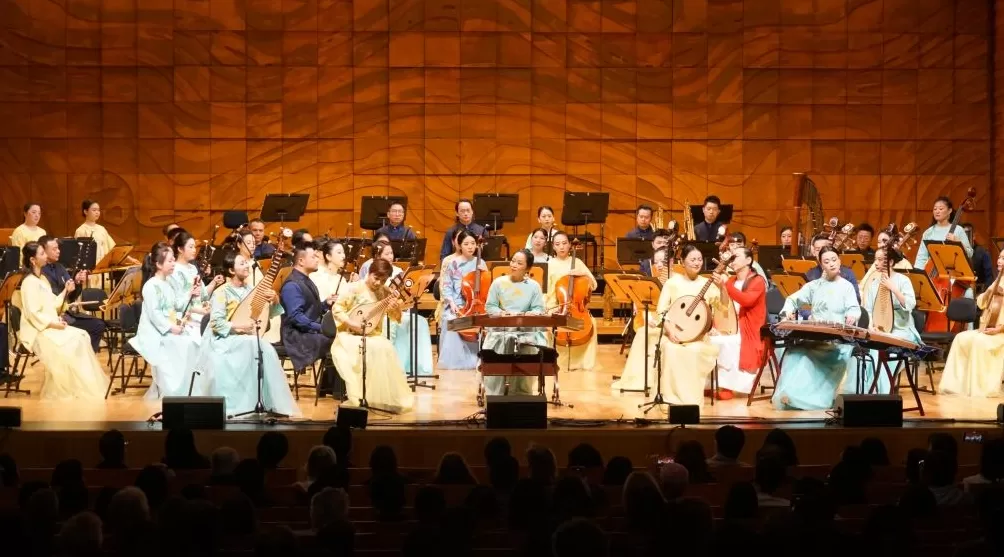 《海上生民乐》奏响南半球，中国音乐也可以这么嗨-第3张图片-