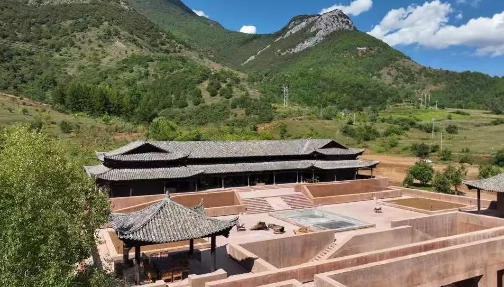 在泸沽湖转山转海，感受这片高原秘境的文化焕新-第8张图片-