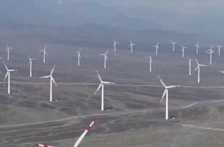 砥砺奋进七十载天山南北谱华章|新疆“风光”点亮万家灯火-第6张图片- 砥砺奋进七十载天山南北谱华章|新疆“风光”点亮万家灯火-第6张图片-